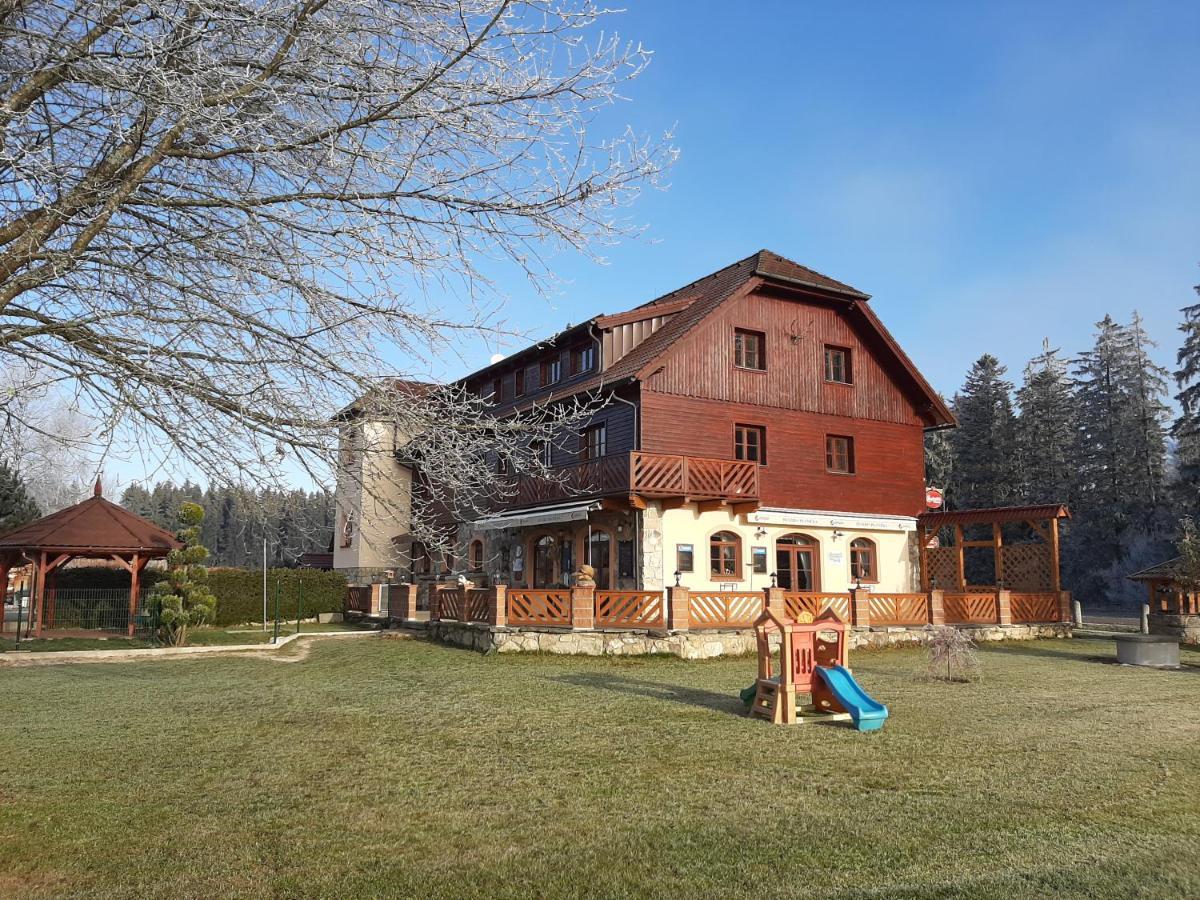 Penzion Planicka Cerna v Posumavi Exterior photo